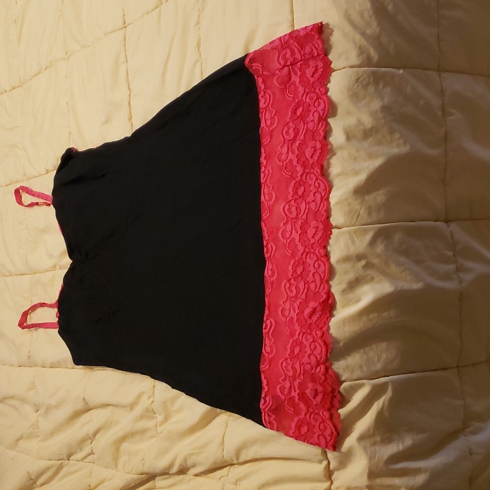 Josie Natori chemise